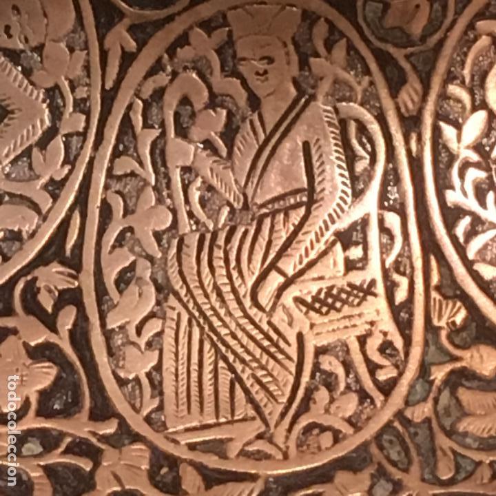 Arte: Vaso de bronce cincelado - Foto 37