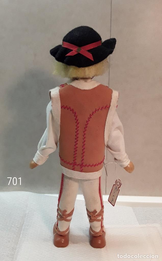 Arte: Mu&ntilde;eco polaco - Foto 2