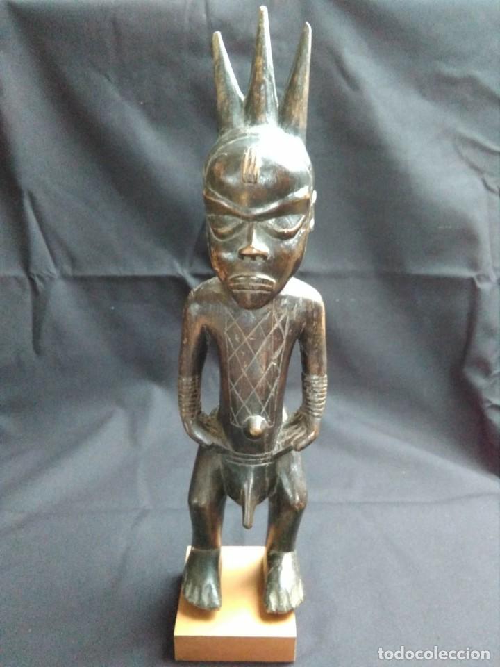 Arte: Preciosa figura macho - Foto 1