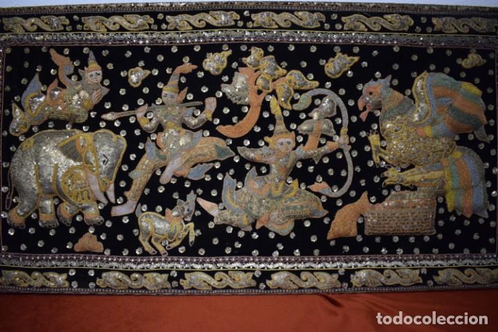 Arte: Antiguo Cuadro tapiz mitológico bordado en hilos plata y lentejuelas. - Foto 5 - 147942418