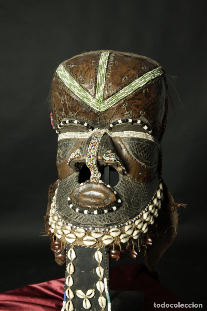 Arte: M&aacute;scara Real Kuba de la Rep Dem del Congo - Foto 2