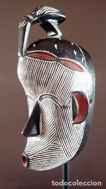 Arte: M&aacute;scara Luba (Congo) - Foto 4