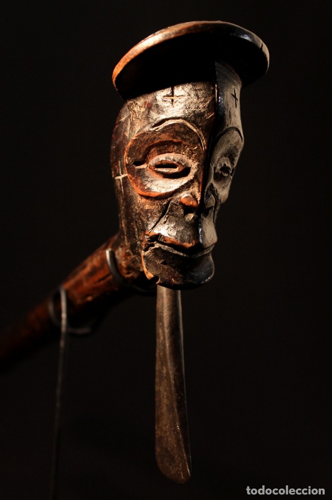Arte: Hacha de prestigio Tchokwe. - Foto 4
