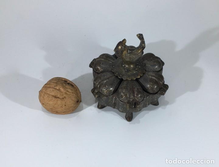 Arte: Estuche maquillaje bronce - Foto 2