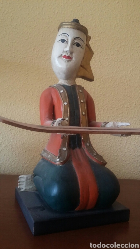 Arte: Figura de diosa asi&aacute;tica en madera - Foto 1