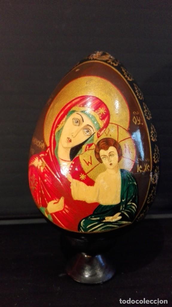 Arte: HUEVO EN MADERA DE TILO DECORADO A MANO - Foto 1