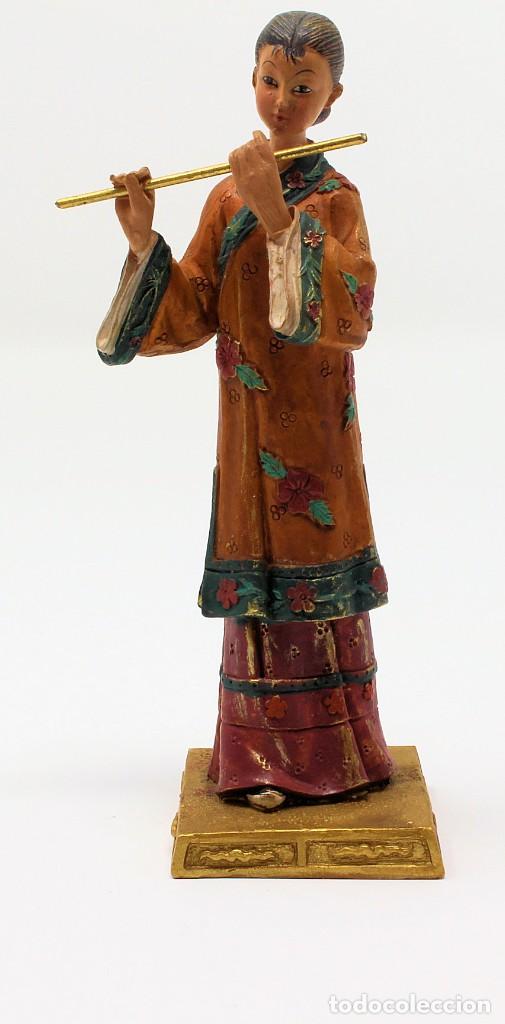 Arte: Figura Imperial China - 12,5 cm de altura.