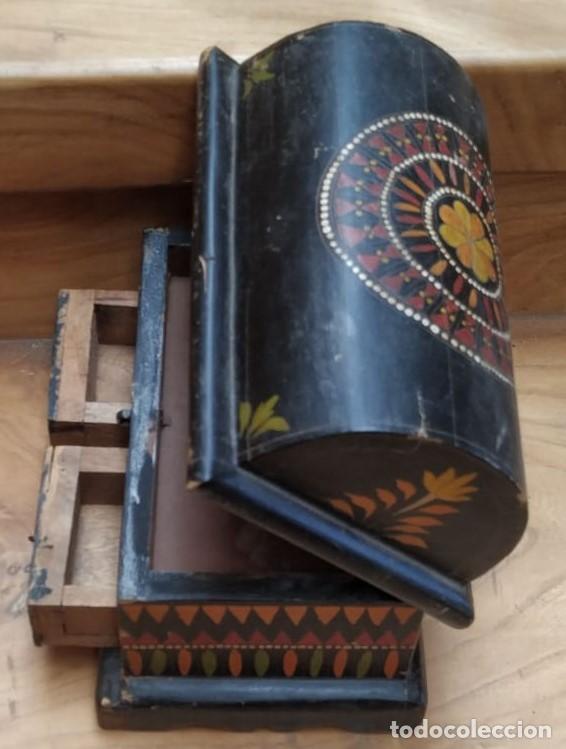 Arte: cofre de madera antiguo - Foto 3