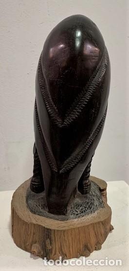 Arte: Cabeza africana de &eacute;bano. - Foto 3