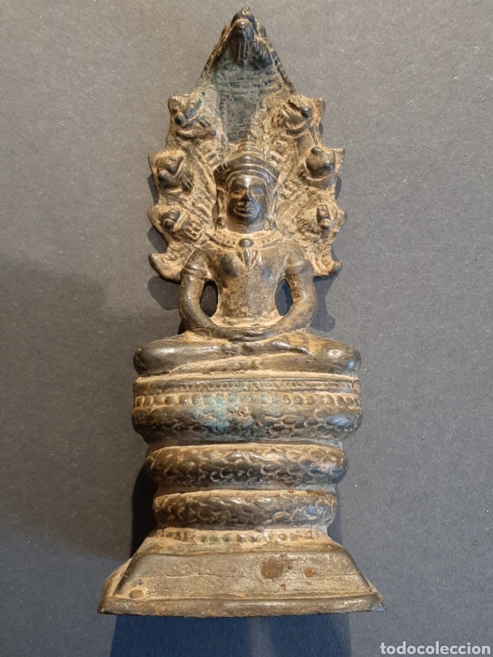 Arte: Buda antiguo de bronce - Foto 1