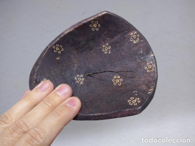 Arte: Antigua mascara asiatica oriental de Java, de madera tallada, original - Foto 5