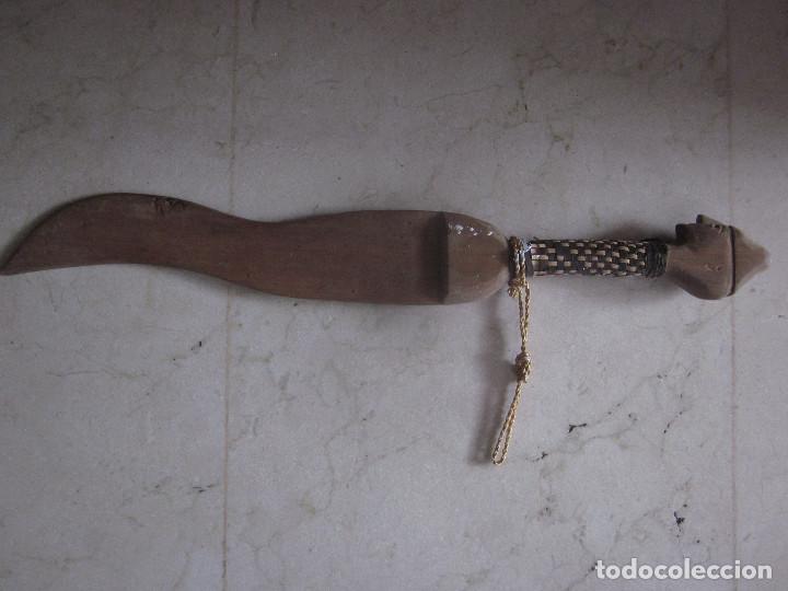 Arte: CUCHILLO DE MADERA EGIPTO A&Ntilde;OS 70 - Foto 1