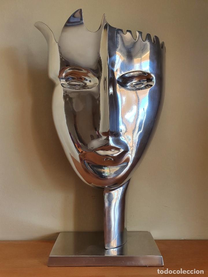 Arte: Espectacular máscara de diseño sofisticado tipo Dalí en metal plateado . - Foto 6 - 264536824