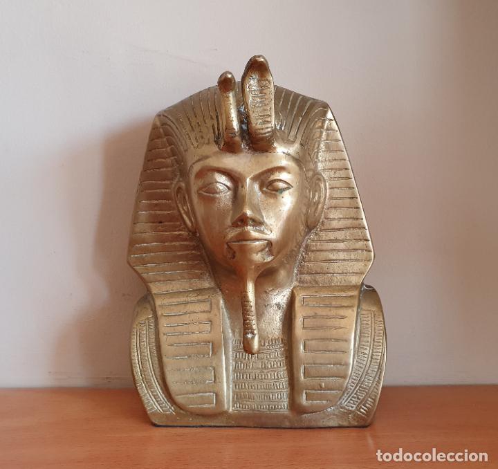 Arte: Gran busto antiguo del Faraón Tutankamón en bronce . - Foto 6 - 267873019