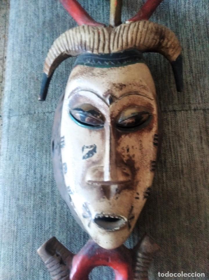 Arte: M&aacute;scara - Madera - Yaure - Costa de Marfil - Foto 2