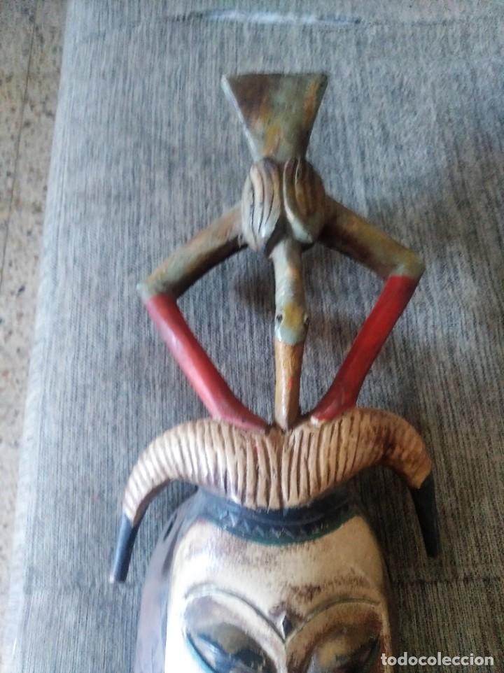 Arte: M&aacute;scara - Madera - Yaure - Costa de Marfil - Foto 3