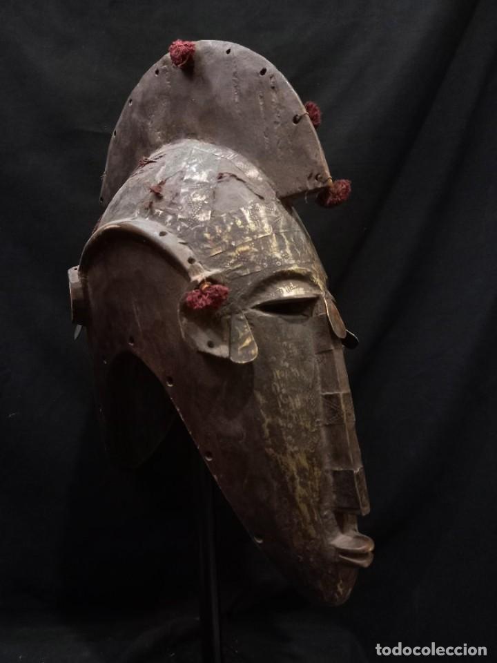 Arte: M&aacute;scara 2 caras Marka Mali - Foto 3