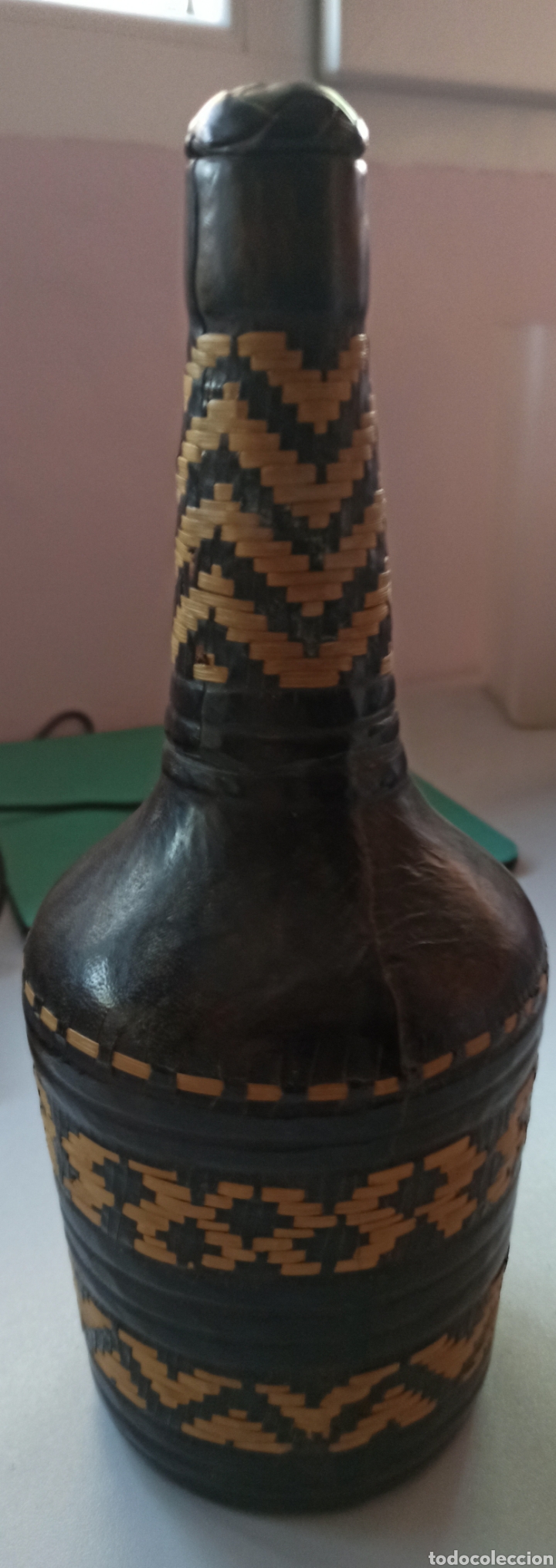 Arte: ORIGINAL BOTELLA TALLADA EN MADERA - Foto 1