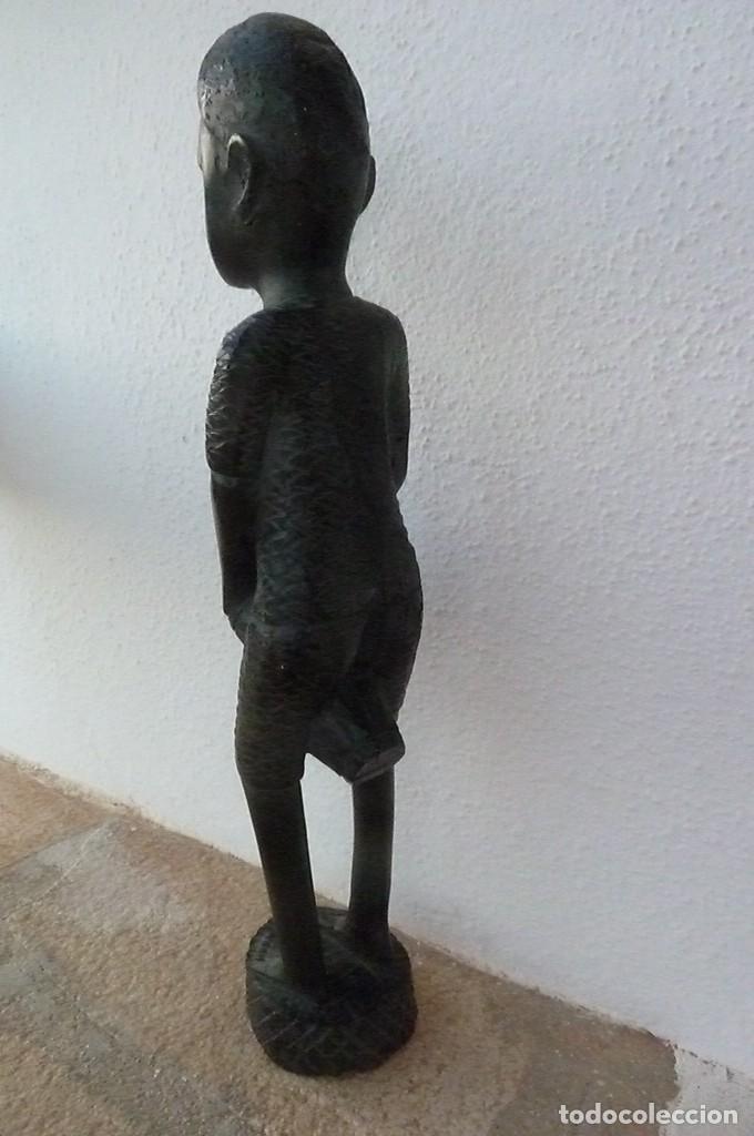 Arte: Figura africana tocando tambor - Foto 7