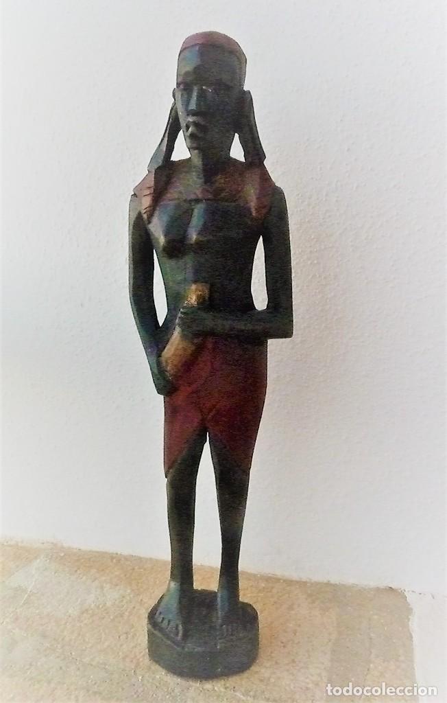 Arte: Figura mujer africana - Foto 1