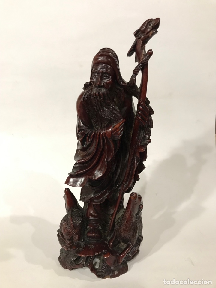 Art: Preciosa y Antigua figura anciano o sabio chino. Talla de madera