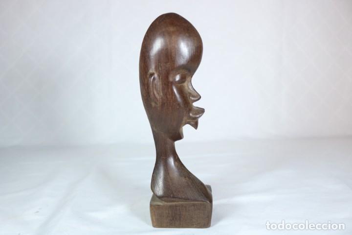 Arte: Curioso busto balines en madera tallada - Foto 7