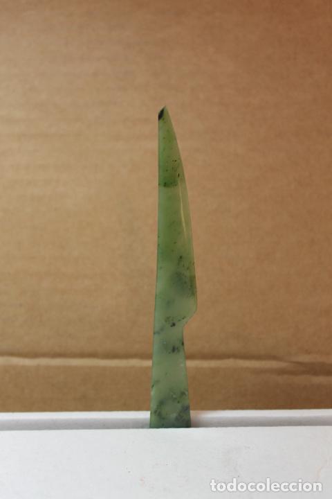 Arte: CUCHILLO DE JADE O NEFRITA - Foto 2