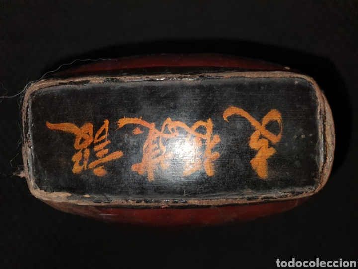 Arte: Reposa cabezas oriental en piel. - Foto 2