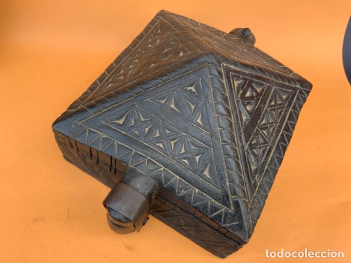 Arte: Bindi box ( caja de bindi ) hind&uacute;. Madera. - Foto 3