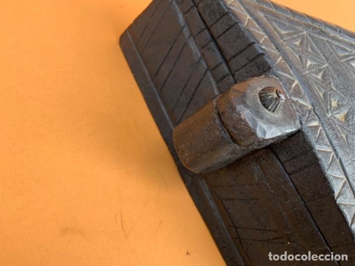 Arte: Bindi box ( caja de bindi ) hind&uacute;. Madera. - Foto 8