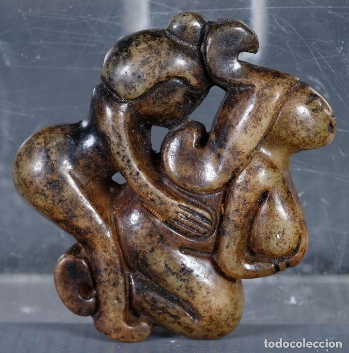 Arte: Figura er&oacute;tica en jade - Foto 2