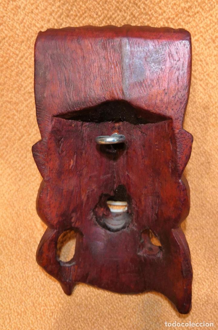 Arte: MASCARA ORIENTAL EN MADERA TALLADA. - Foto 4