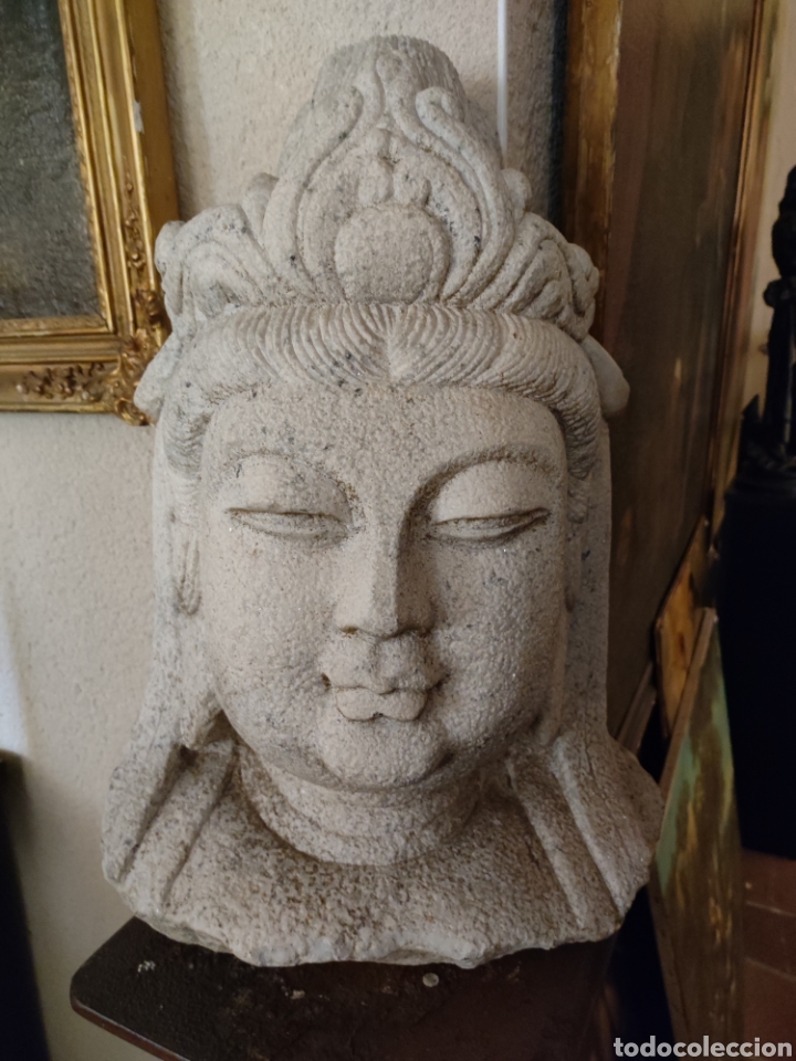 Arte: Cabeza en piedra oriental - Foto 1