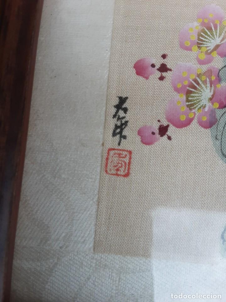 Arte: Cuadro pintado sobre seda, firmado - Foto 5