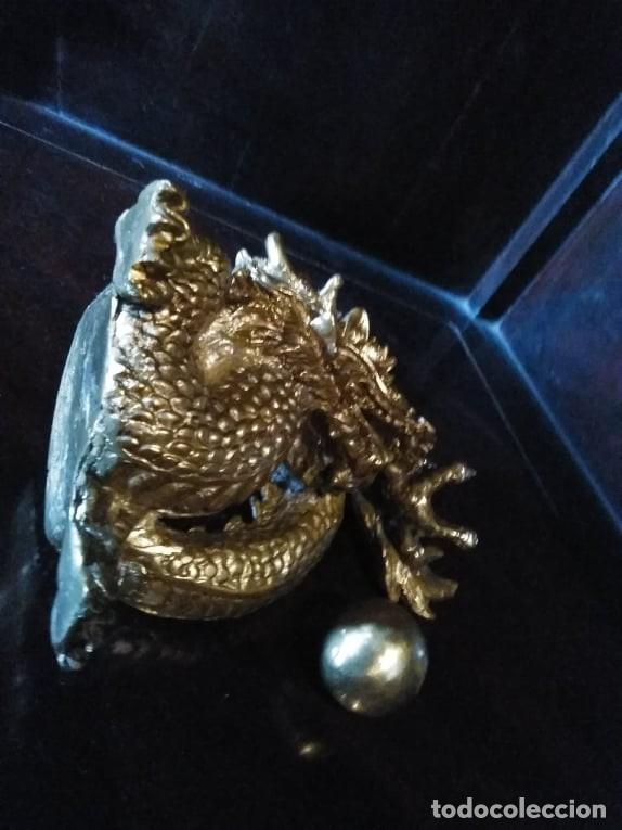 Arte: Drag&oacute;n de bronce chino jugando con bola - Foto 8