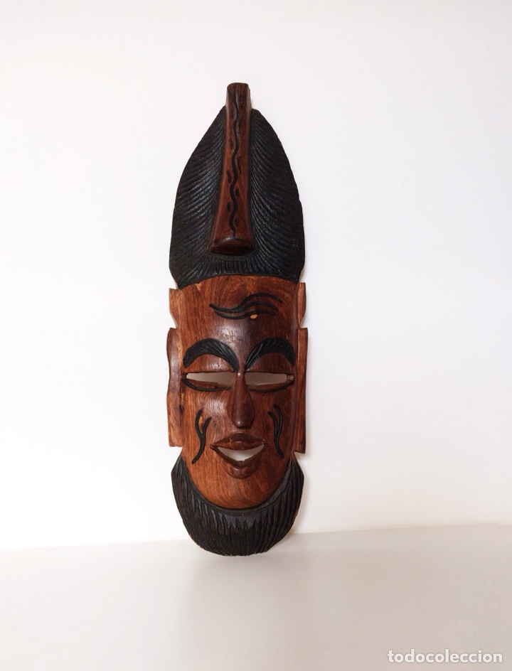Arte: M&aacute;scara africana tallada de madera - Foto 1