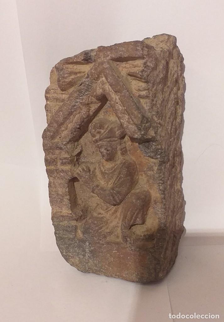 Arte: Buda tallado en piedra. - Foto 1
