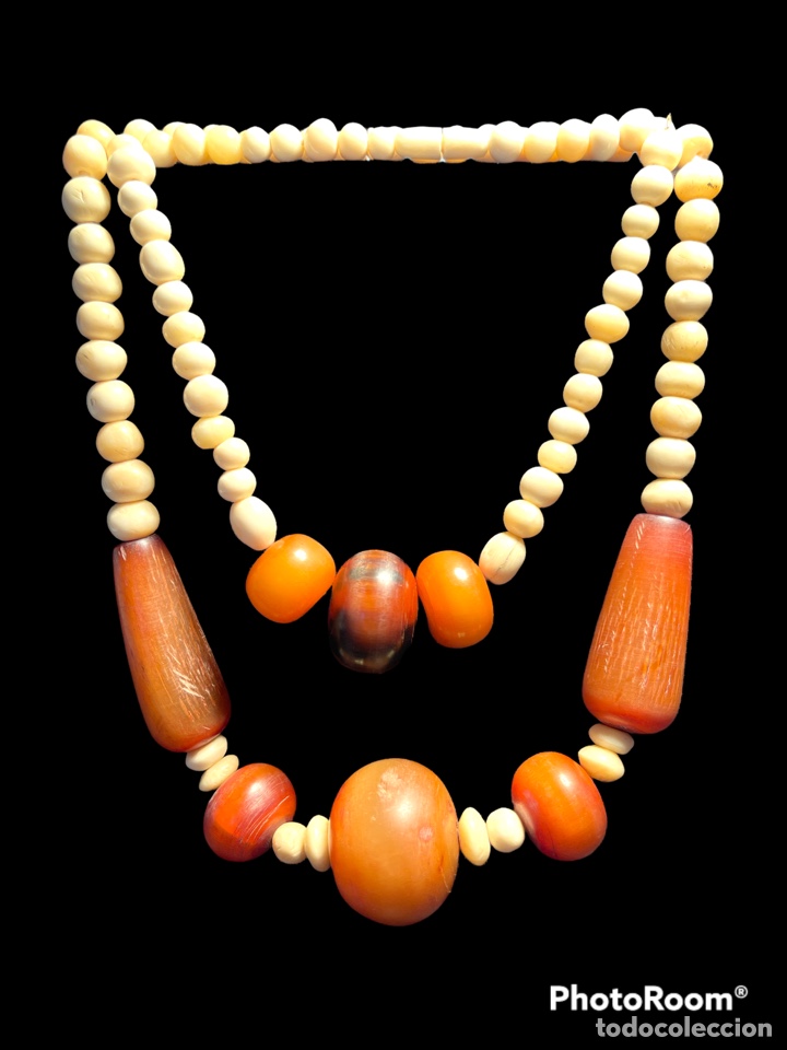 Arte: Collar y gargantilla - Foto 1