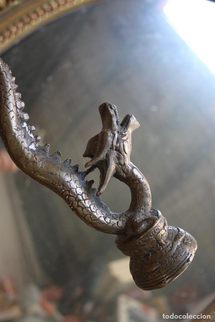 Arte: dragon candelabro bronce - Foto 3