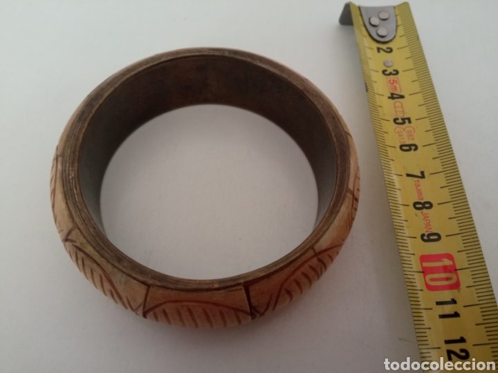 Arte: Pulsera de bronce y hueso tallado. - Foto 2