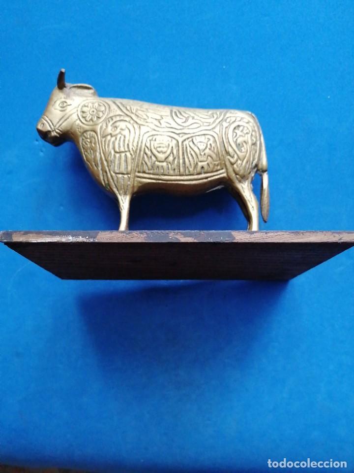 Arte: Vaca sagrada. 13x10cm. - Foto 1