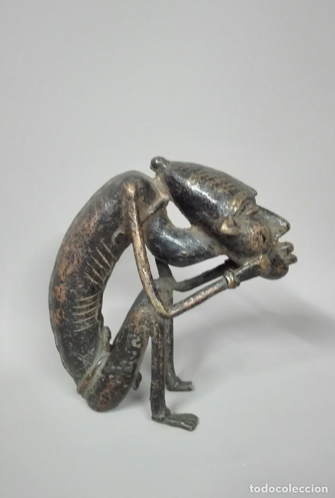 Arte: Africano sentado - Foto 3