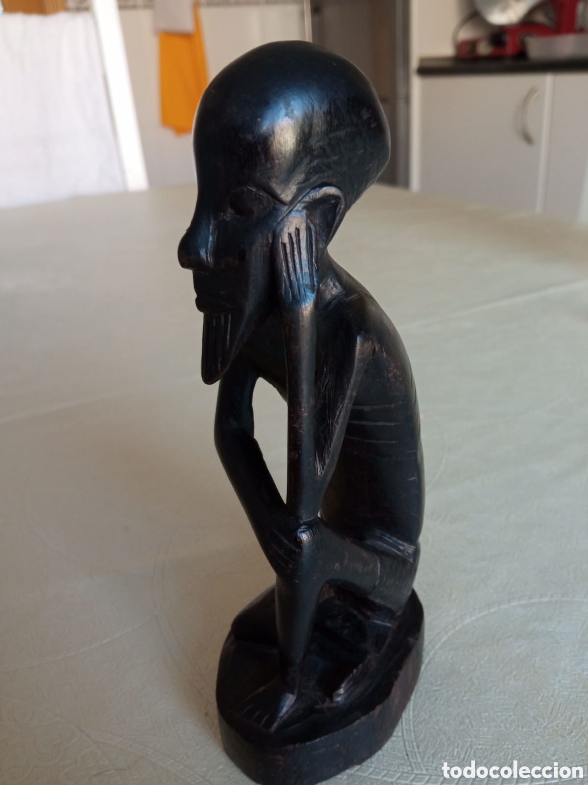 Arte: Figura de hombre en madera de &eacute;bano - Foto 1