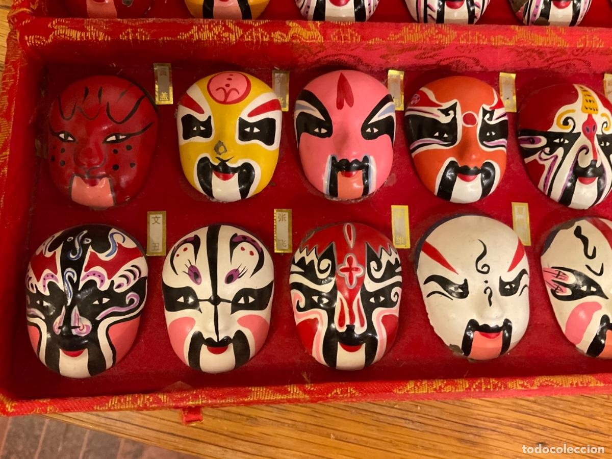 Arte: ESTUCHE DE 32 M&Aacute;SCARAS DE LA &Oacute;PERA DE BEIJING - Foto 5