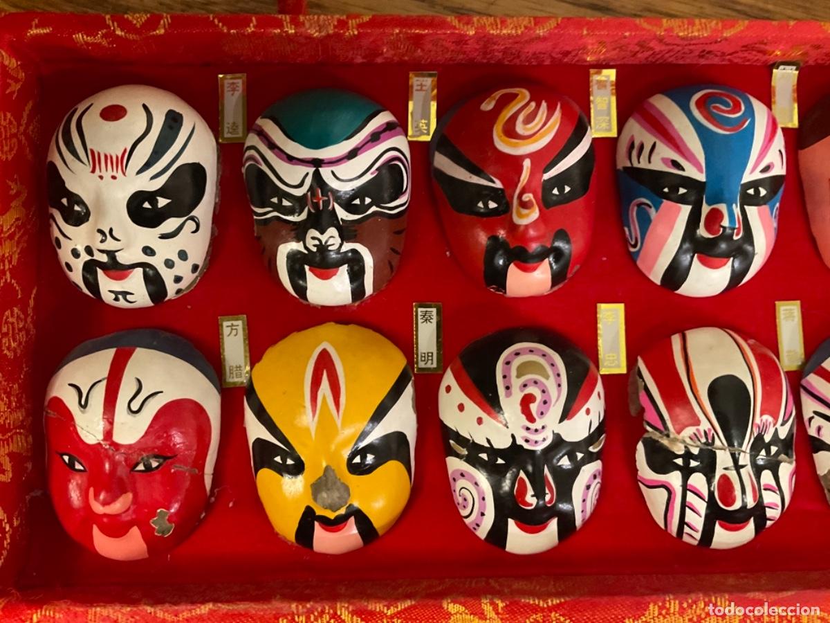 Arte: ESTUCHE DE 32 M&Aacute;SCARAS DE LA &Oacute;PERA DE BEIJING - Foto 6