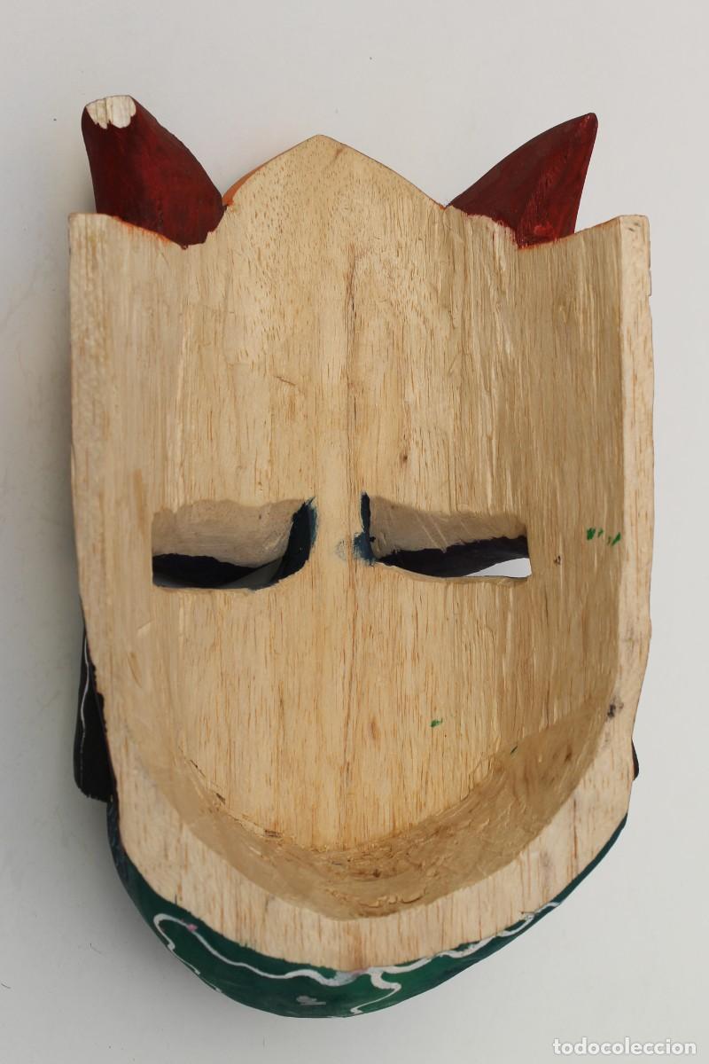 Arte: MASCARA ETNICA TALLADA EN MADERA. - Foto 2