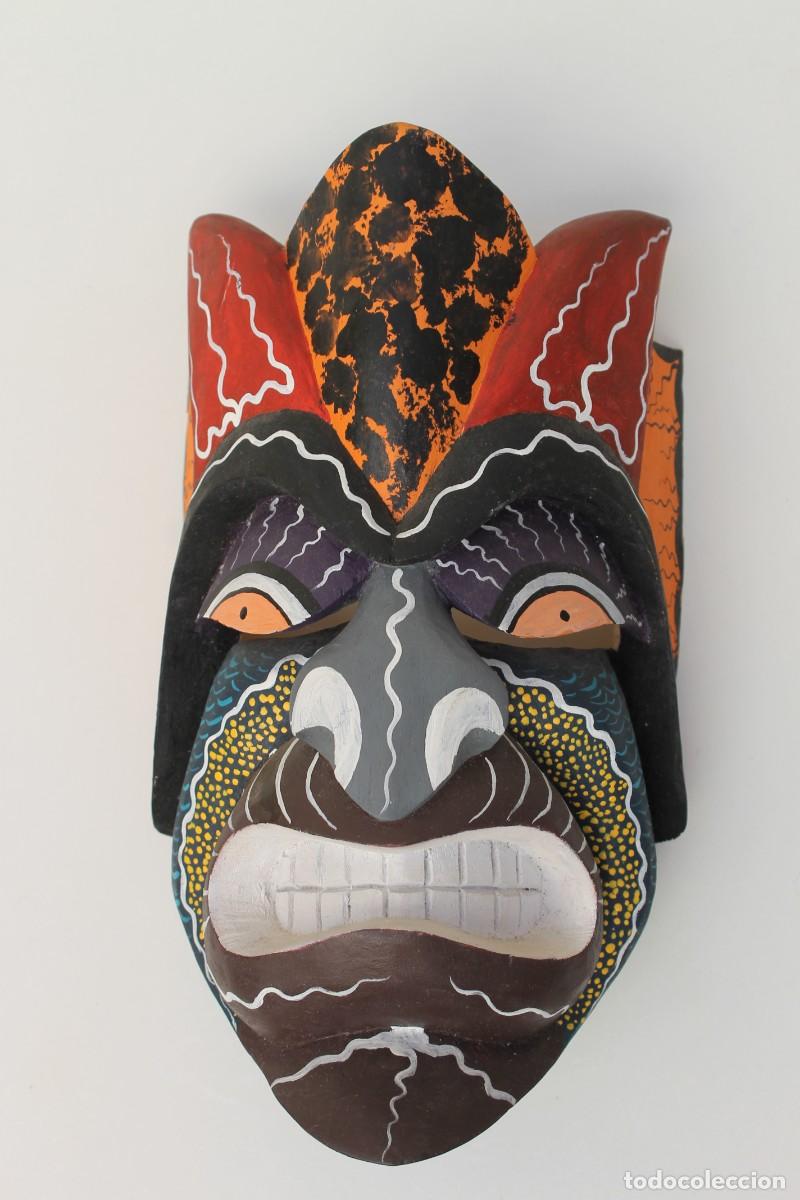 Arte: MASCARA ETNICA TALLADA EN MADERA. - Foto 3