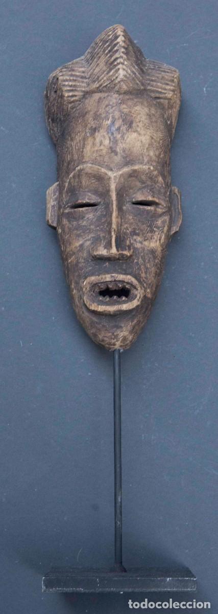 Arte: M&aacute;scara africana de madera. - Foto 1