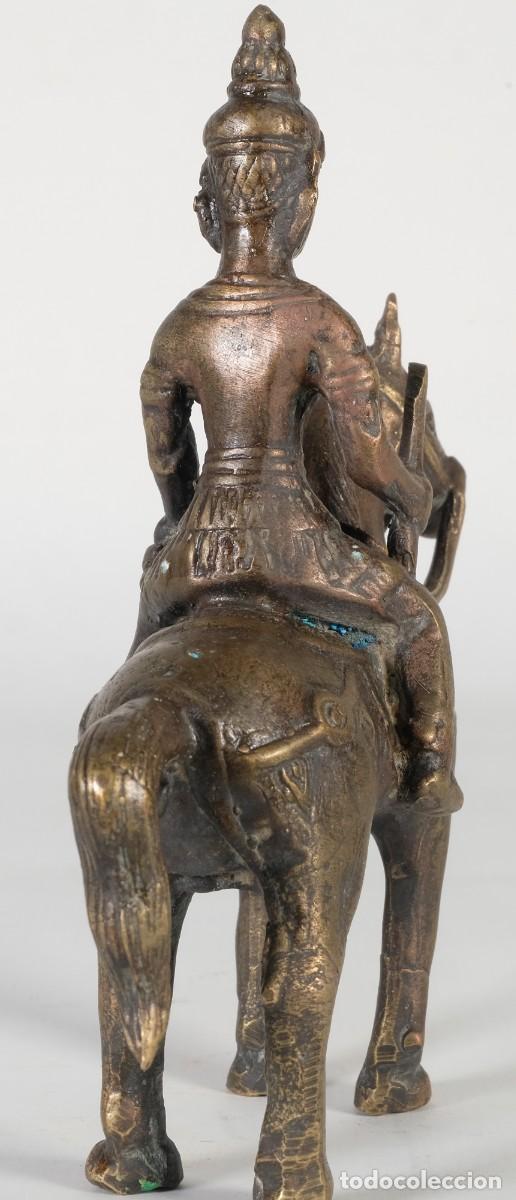 Arte: Figura a caballo india en bronce - Foto 4