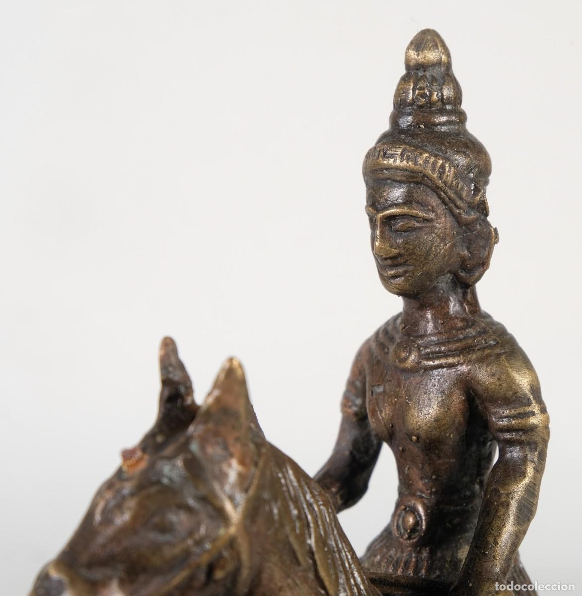 Arte: Figura a caballo india en bronce - Foto 7